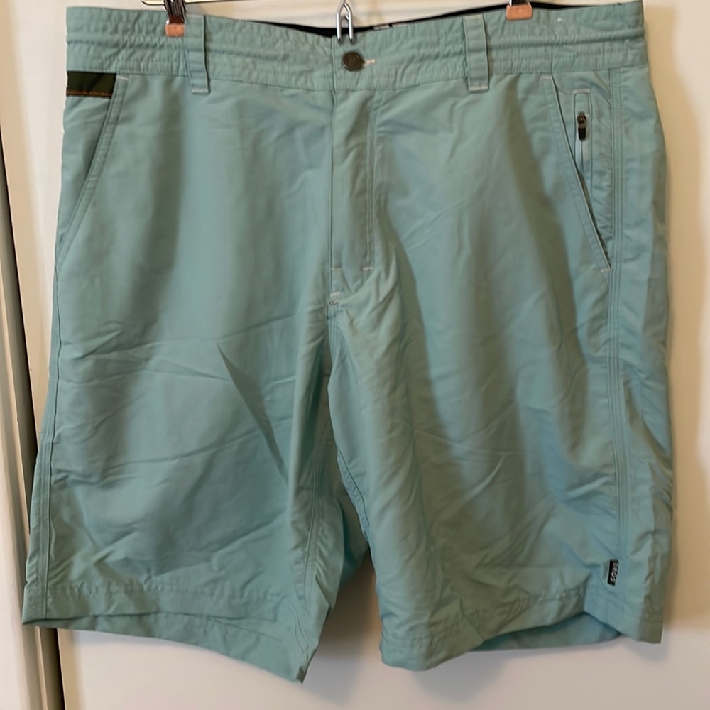 Horizon Hybrid Shorts 2.0 - 9.5"